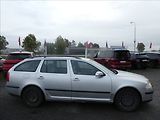Škoda Octavia 1,6 FSi 85kW závěs, 2x kola - náhled 8