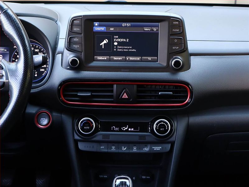 Hyundai Kona (2018) 1.0 T-GDI, Kůže, Tempomat - fotka 10 z 19