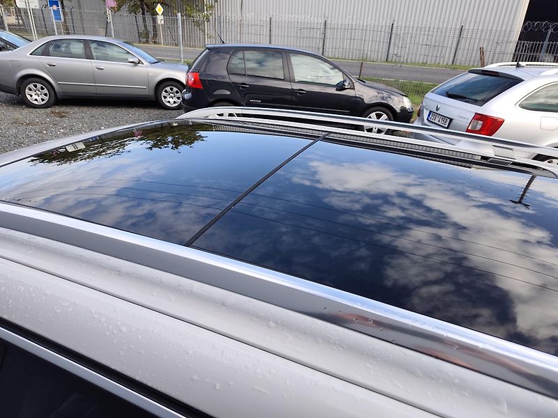 Škoda Superb - fotka 10 z 18