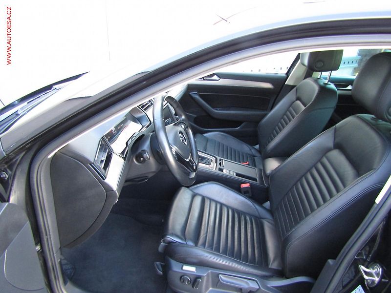 Volkswagen Passat (2014) 2.0 TDi 4x4, ČR, DSG - fotka 9 z 20
