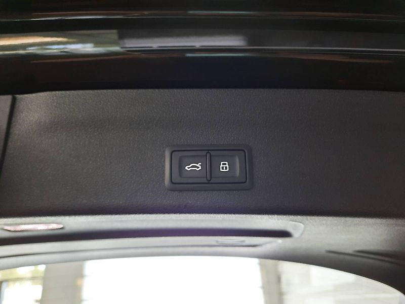 Audi A6 (2020) Avant 50 TDI quattro (210kW/28 - fotka 25 z 29
