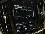 Volvo V90 D4 MOMENTUM PRO POLESTAR AUT - náhled 33