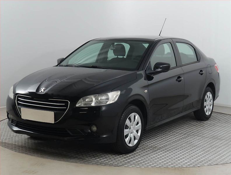 Peugeot 301 (2013) 1.2 VTi, ČR,1.maj - fotka 2 z 15