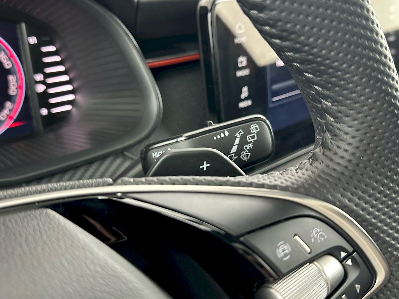 Škoda Kamiq (2025) DSG 1.0TSI 85kW Monte Carlo - fotka 26 z 32