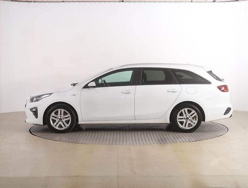Kia Ceed (2020) 1.0 T-GDI, Tempomat - fotka 3 z 16