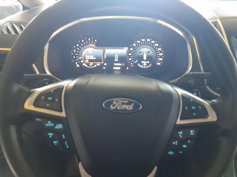 Ford Galaxy 2.0 TDCI 4X4 NAVI 7 míst       - fotka 20 z 36