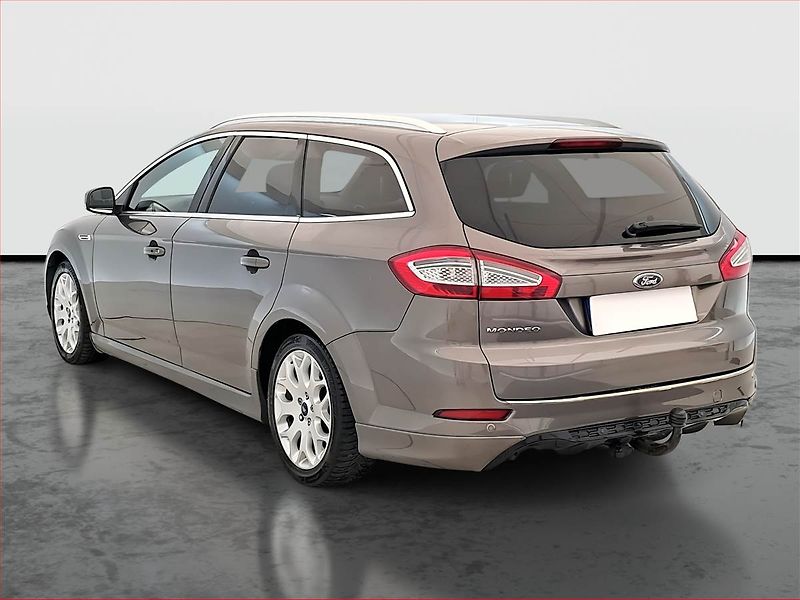 Ford Mondeo (2014) Titanium 2.0 TDCi, Navi - fotka 4 z 18