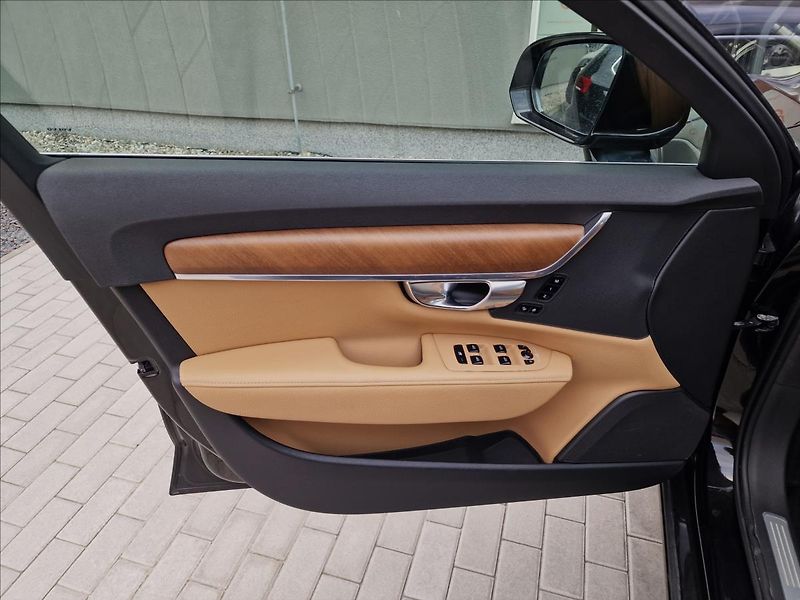 Volvo S90 D5 173kW Inscription,původ ČR - fotka 37 z 50