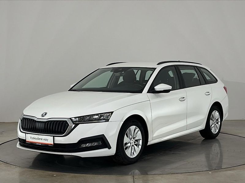 Škoda Octavia Ambition - fotka 1 z 26