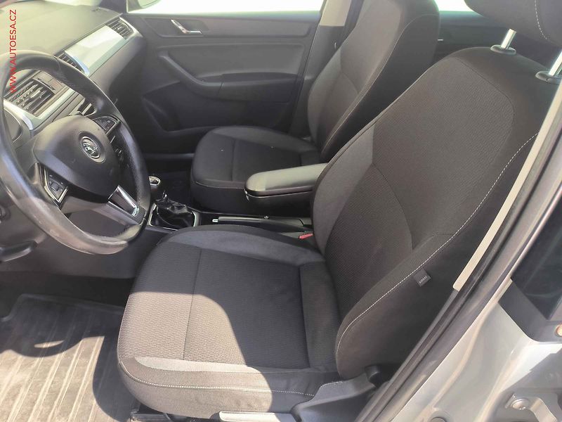 Škoda Rapid (2013) 1.2 TSI, 2.maj,ČR, servis - fotka 9 z 16