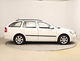 Škoda Octavia (2011) 1.6 TDI, nová STK, servisované - náhled 6