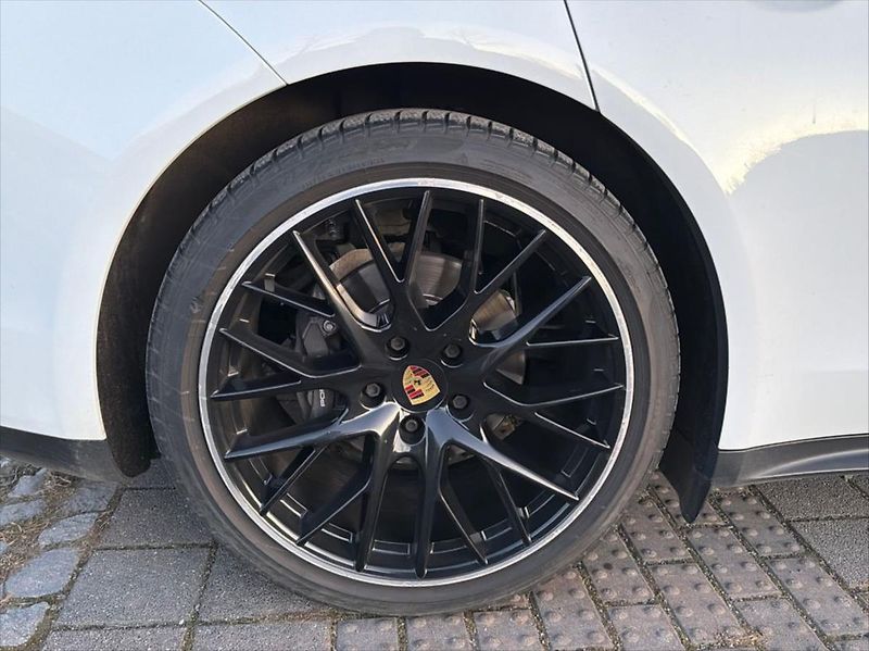 Porsche Panamera 2,9 4 ČR DPH VÝBAVA - fotka 27 z 27