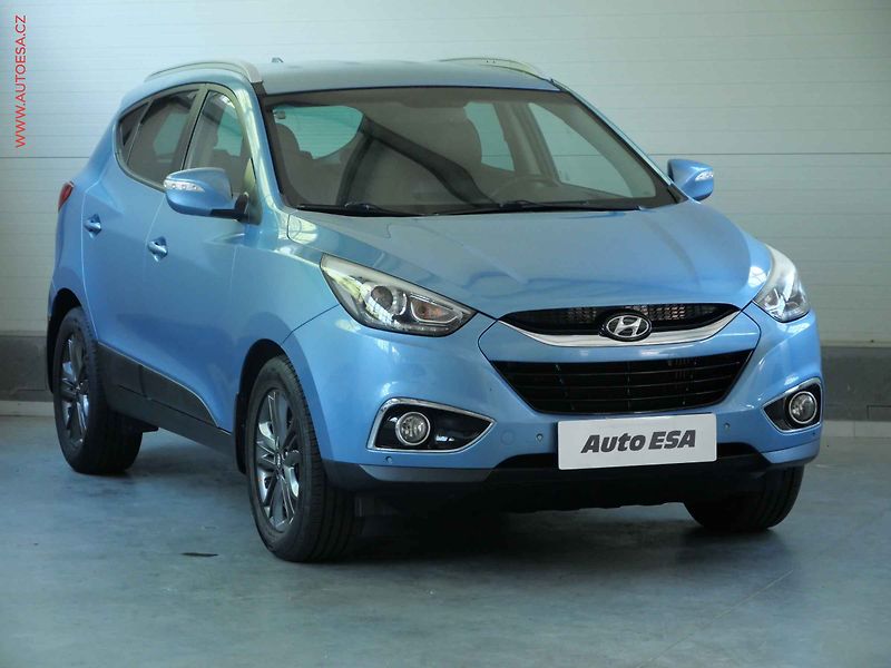 Hyundai ix35 (2015) 2.0CRDi 4x4, AT, kamera - fotografie inzerátu