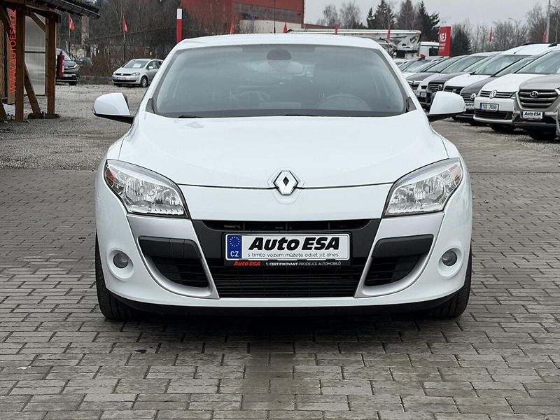 Renault Mégane (2010) 1.4TCe, Navi, +ALU - fotka 2 z 20