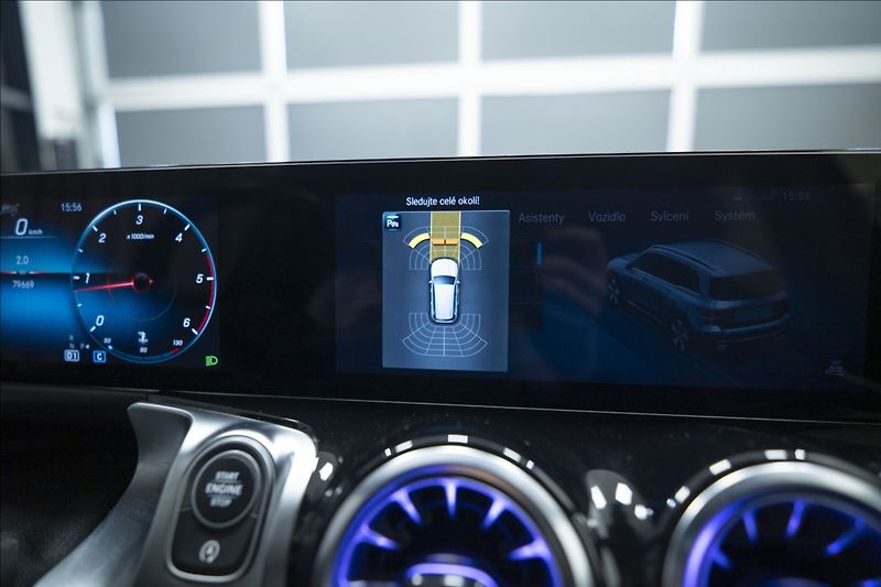Mercedes-Benz GLB 2,0 200d 4MATIC NAVI KAMERA ČR - fotka 42 z 47