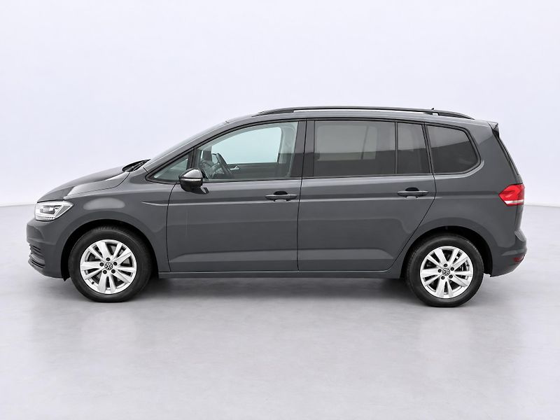 Volkswagen Touran 2,0 TDI DSG Panorama 1.Maj. - fotka 4 z 32