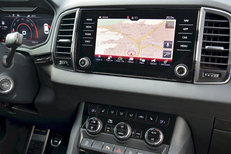 Škoda Karoq (2020) 1.5 TSI 110 kW Sportline - fotka 17 z 25