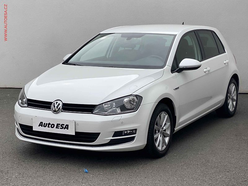 Volkswagen Golf (2015) 1.4 TSi, Lounge, TZ, navi - fotka 3 z 17