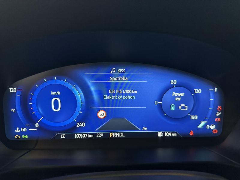 Ford Kuga Titanium 2.5i HEV 190k aut. - fotka 14 z 26
