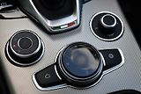 Alfa Romeo Stelvio 2.2 JTDm Competizione Q4 - náhled 25
