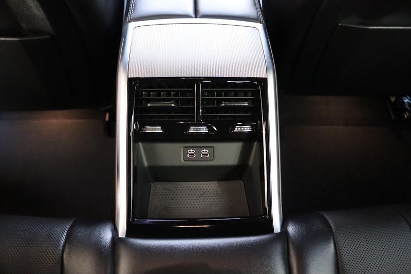 BMW Řada 8 840D XDRIVE GRAN COUPE M-PAKET - fotka 39 z 50