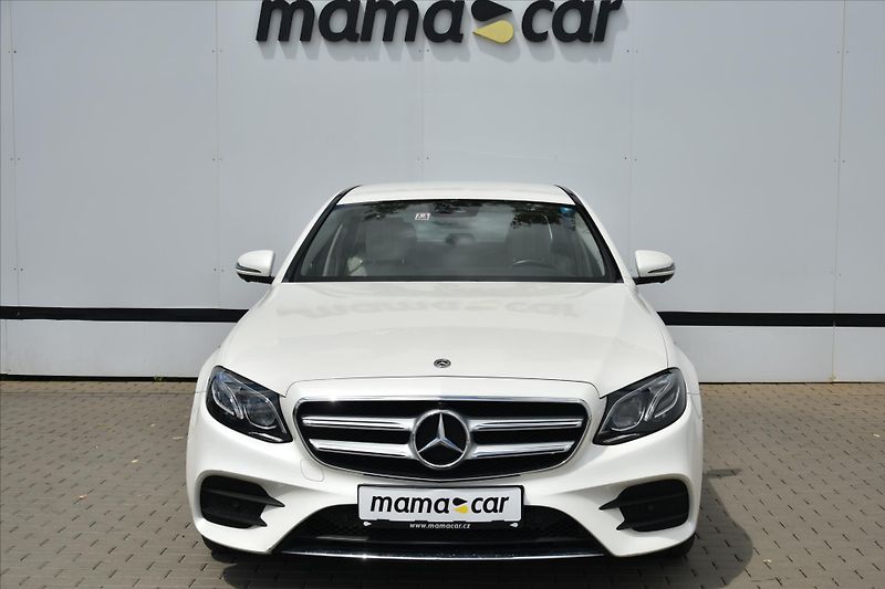 Mercedes-Benz Třídy E 220D 4MATIC AMG NAVI ČR - fotka 2 z 34