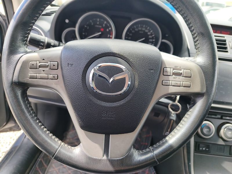Mazda 6 (2008) - fotka 16 z 31