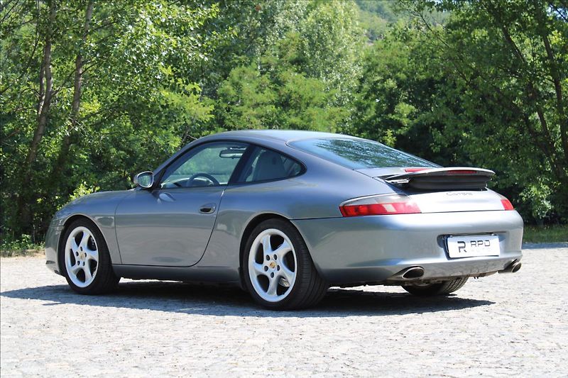 Porsche 911 Carrera 3.6i / 235kW - fotka 10 z 27