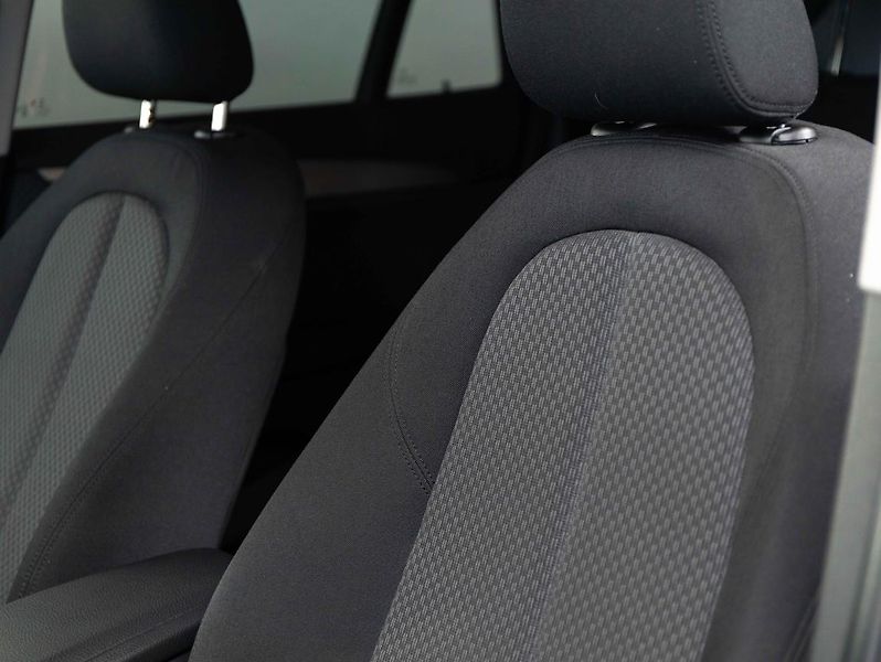 BMW X1 sDrive 18i - fotka 20 z 22