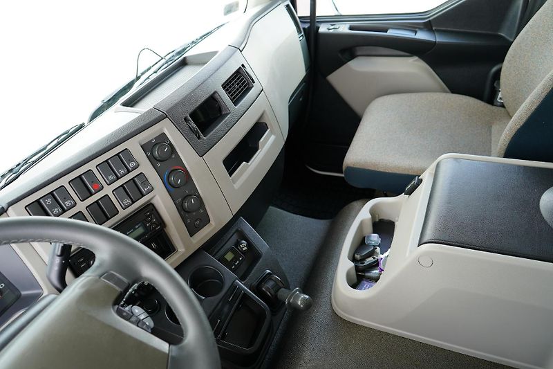 Volvo FL (2018) 280 / ACC / E 6 / ZESTAW PRZEJ - fotka 9 z 52