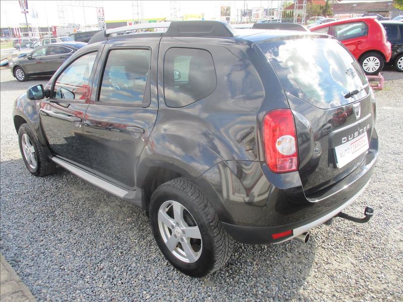 Dacia Duster 1,5 DCi, klima,serviska,tažné, - fotka 7 z 33