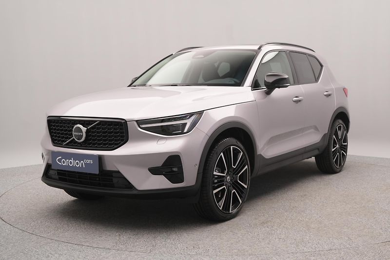 Volvo XC40 (2026) B4 AUT DARK ULTRA - fotografie inzerátu