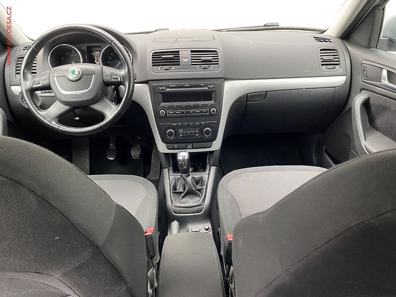 Škoda Yeti (2010) 1.2 TSi, Ambition - fotka 8 z 17