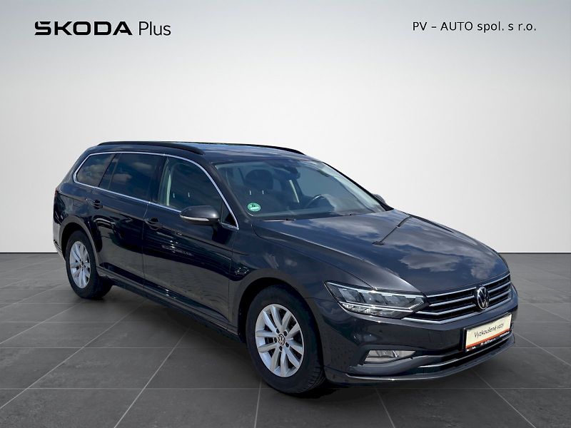 Volkswagen Passat (2023) 2.0 TDI 110kW DSG Business - fotka 26 z 32