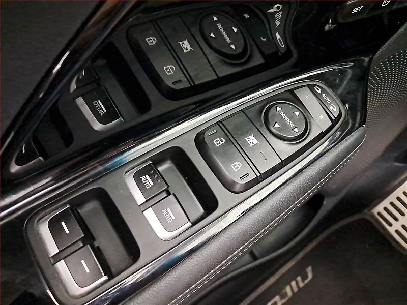 Kia Niro (2019) Hybrid, Automat, Serv.kniha - fotka 21 z 22