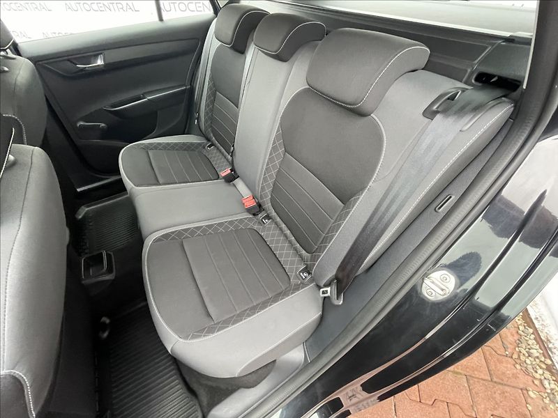 Škoda Fabia 1,0 TSi,Po servisu,1.maj.,ČR - fotka 22 z 22