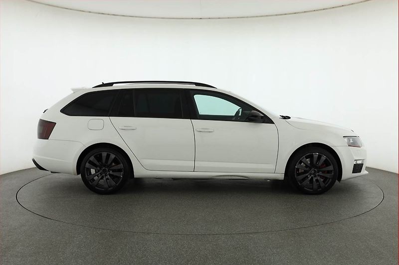 Škoda Octavia (2013) RS 2.0 TDI, Automat, Xenony - fotka 6 z 18