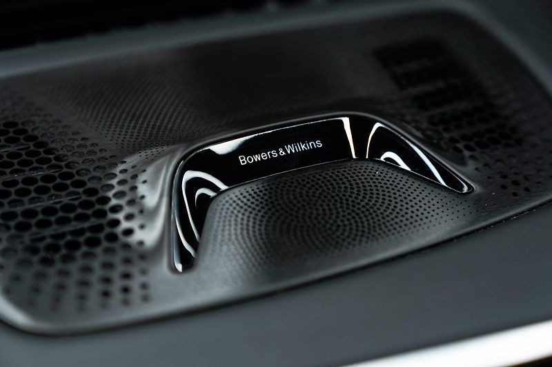 BMW Ostatní Li xDrive - fotka 9 z 32