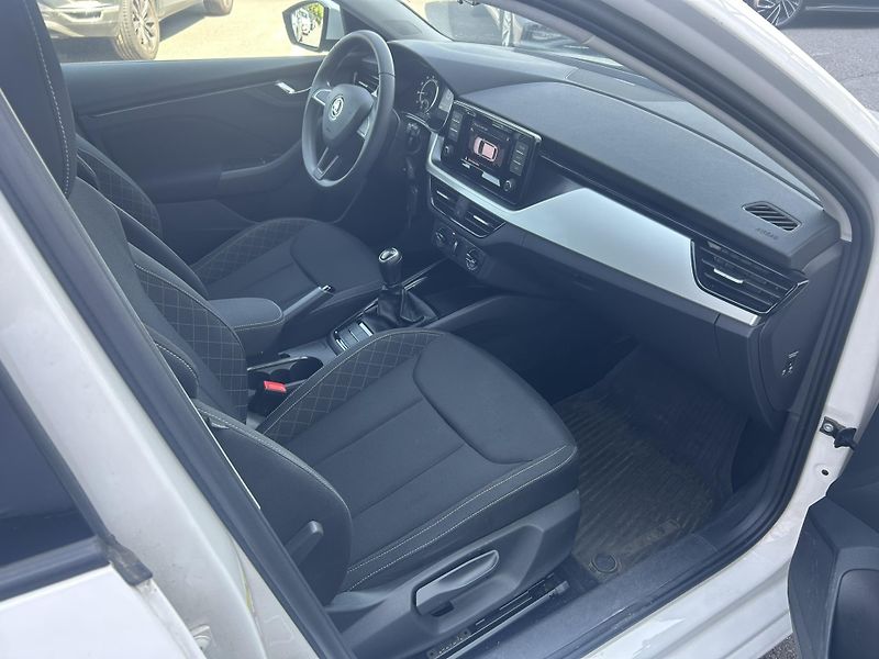 Škoda Scala 1.0TSI 85kW AMBITION - fotka 5 z 21