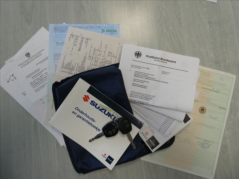 Suzuki Vitara 1,6 i 88kW AUTOMAT, serviska - fotka 40 z 45