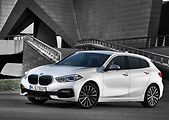 V BMW 1 se připlácí 12 194 Kč. Auto pak stojí 763 594 Kč