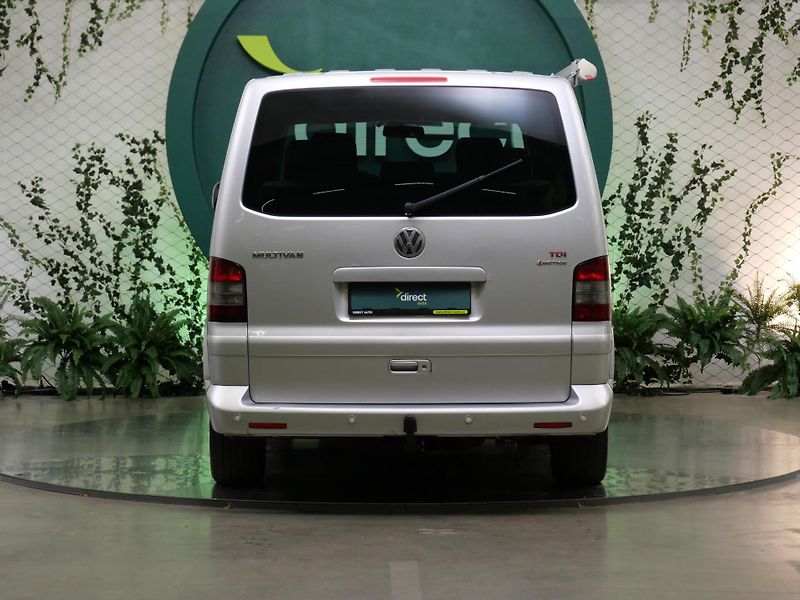 Volkswagen Multivan - fotka 6 z 29