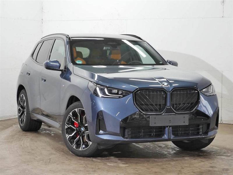 BMW X3 xDrive 40d - fotka 3 z 8
