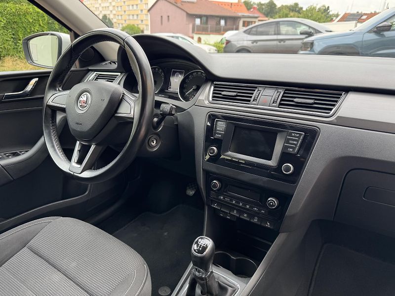 Škoda Rapid (2016) 1.6 TDI 85kW Ambition - fotka 20 z 27