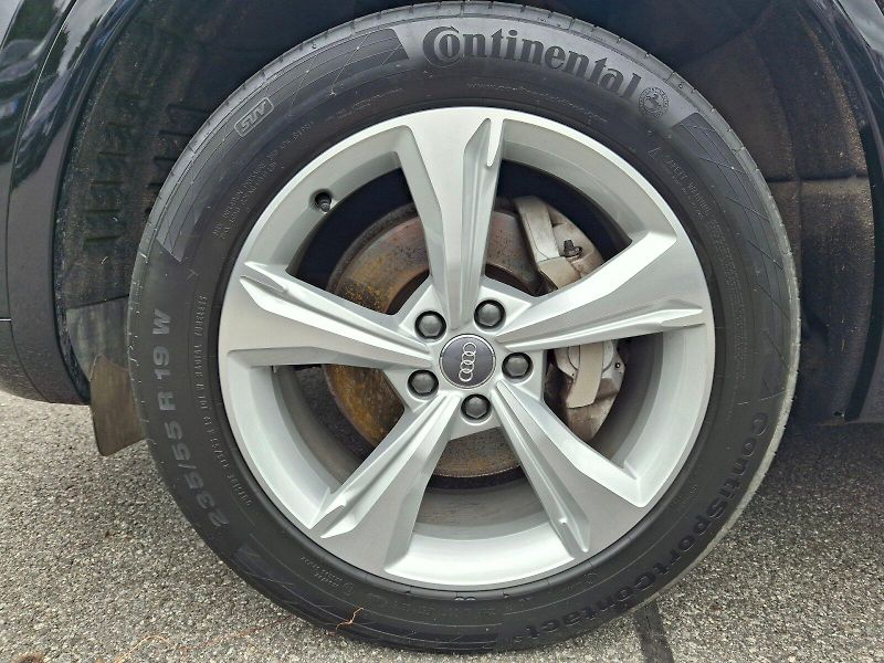 Audi Q5 (2020) S-Line DSG Quattro 2.0TDi 140k - fotka 34 z 35