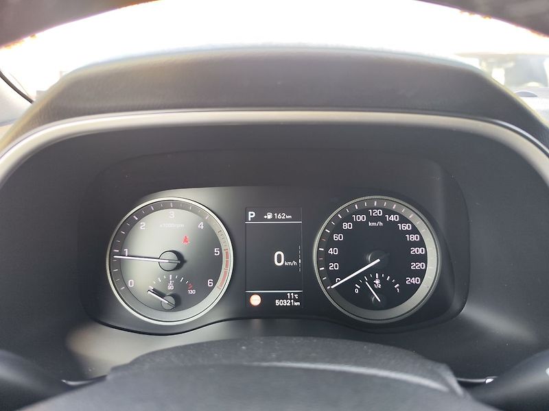 Hyundai Tucson 1.6 CRDi/100kW Adventure DCT - fotka 17 z 33