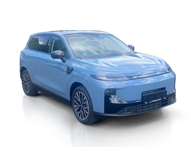 Leapmotor B10 (2026) Design Hybrid EV       - fotka 7 z 15