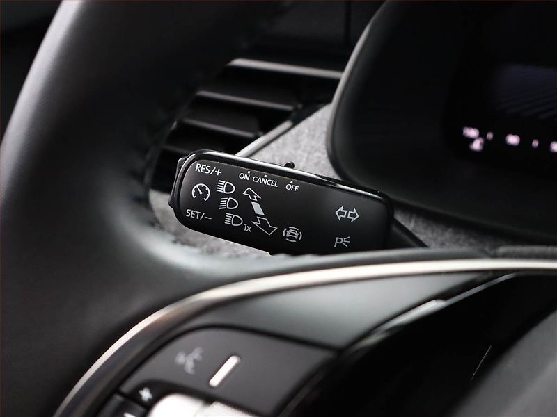 Škoda Kamiq (2025) Selection 1.0 TSI - fotka 18 z 18