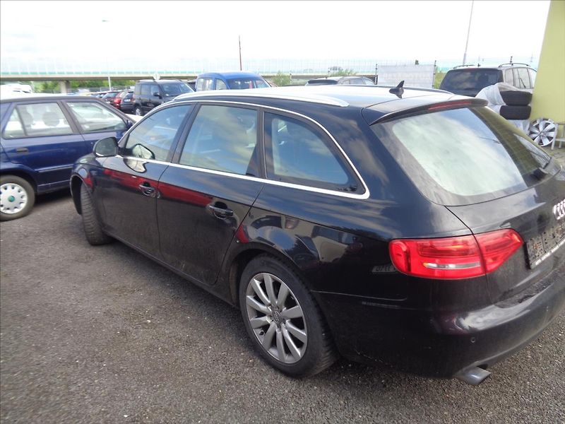 Audi A4 2,0 - fotka 3 z 10