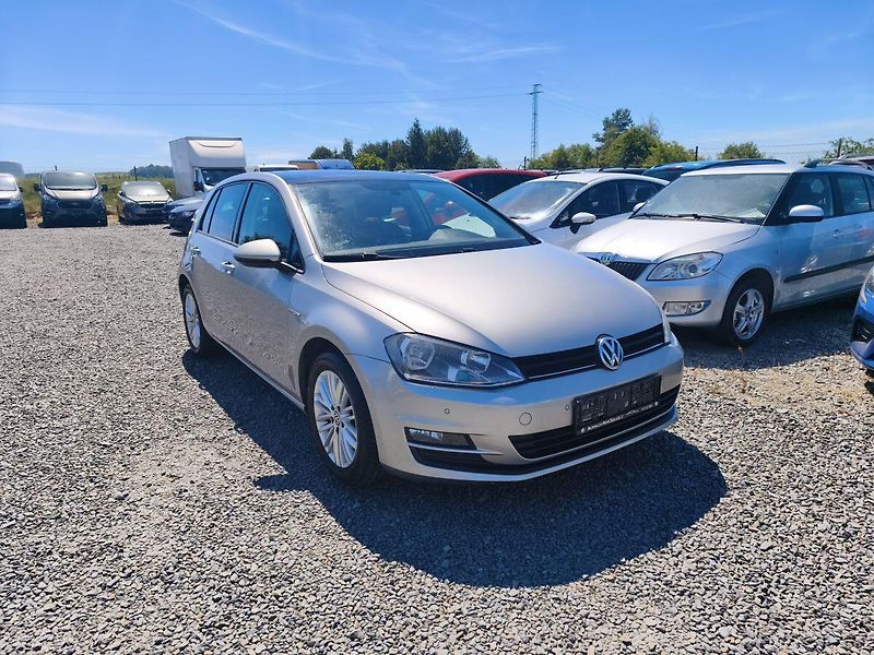 Volkswagen Golf (2015) - fotka 32 z 37